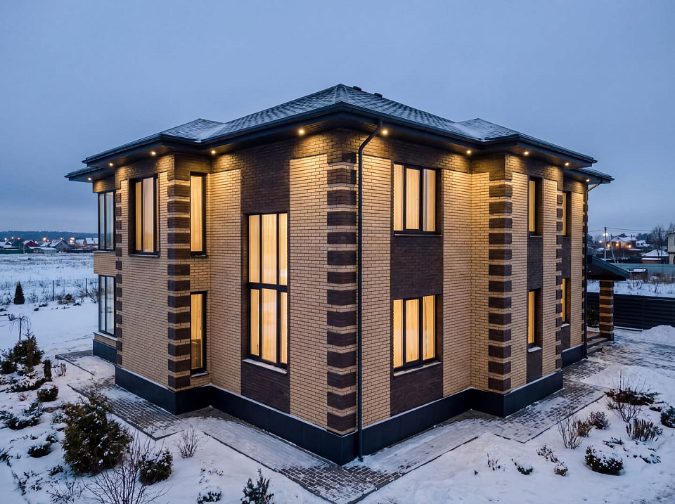 Дом из газобетона Лион 2 двухэтажный 14х14