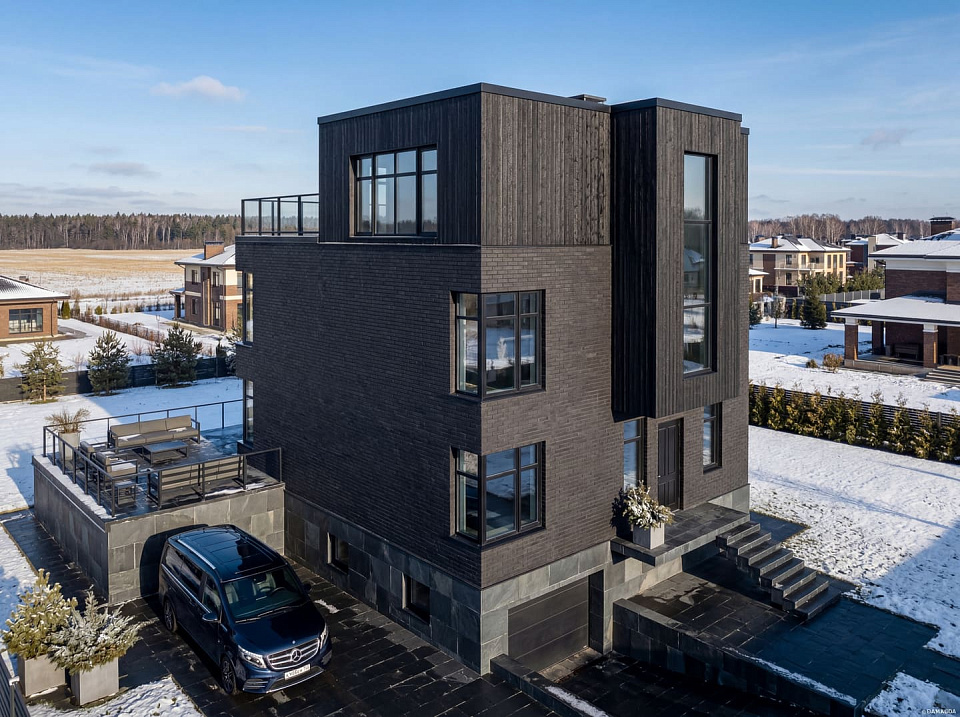 Дом из монолитного пенобетона Тарзан 5 трехэтажный 12х12